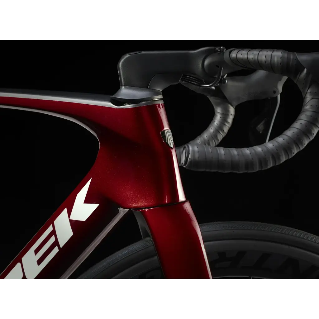 2024 Trek Madone SL 6 Gen 7 - Crimson 3 2024 Trek Madone SL 6 Gen 7 - Crimson - Image 3