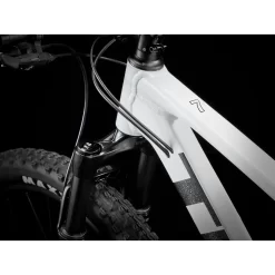 2024 Trek Marlin 7 Gen 3 - Crystal White -Bicycle Equipment Store trek 2024 trek marlin 7 gen 3 crystal white 4